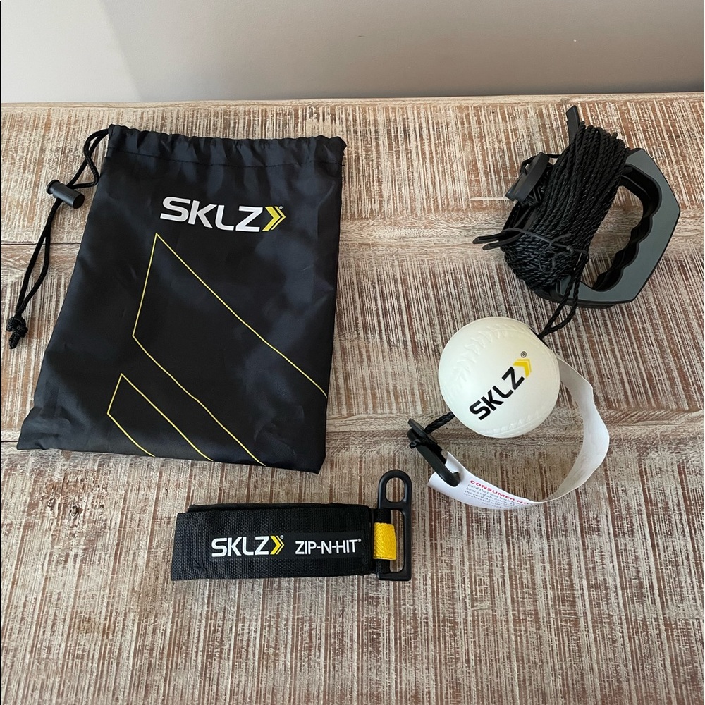 SKLZ Zip-N-Hit Pro Trainer, Brand new.